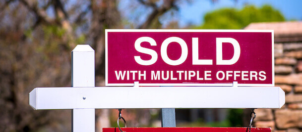 Winning Strategies for Managing Multiple Offers as a Real Estate Agent